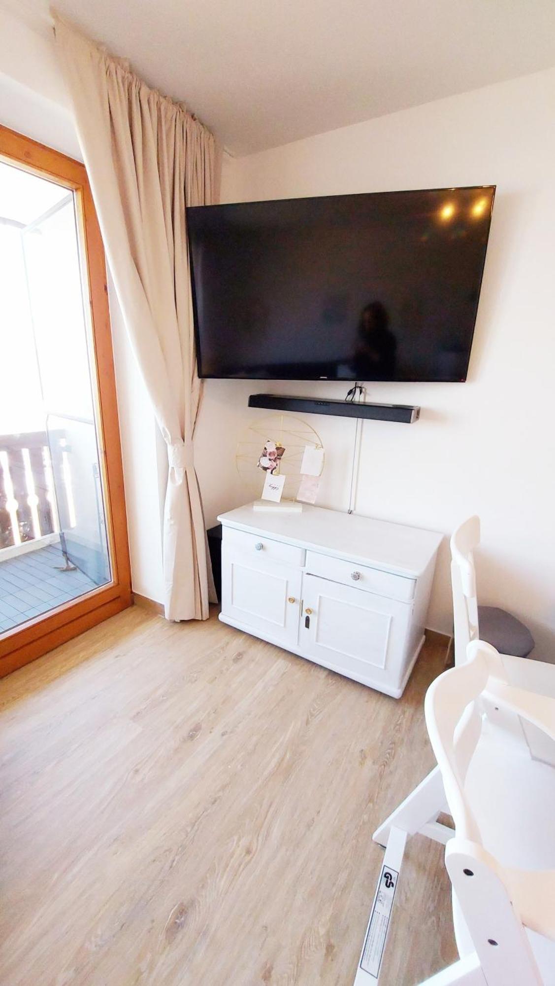 Berg-Juwel Hallenbad Mit Sauna Apartment Missen Wilhams Bagian luar foto